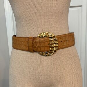 Genuine leather camel colored sz S belt with large gold buckle